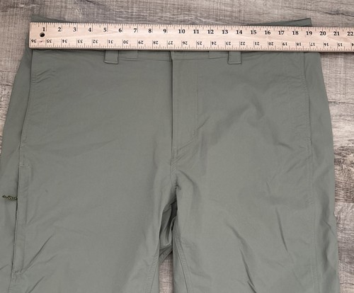 REI Coop Screenline Shorts Leg Pocket Vented Crotch Stretch Panels Green (38x11) - Picture 7 of 13