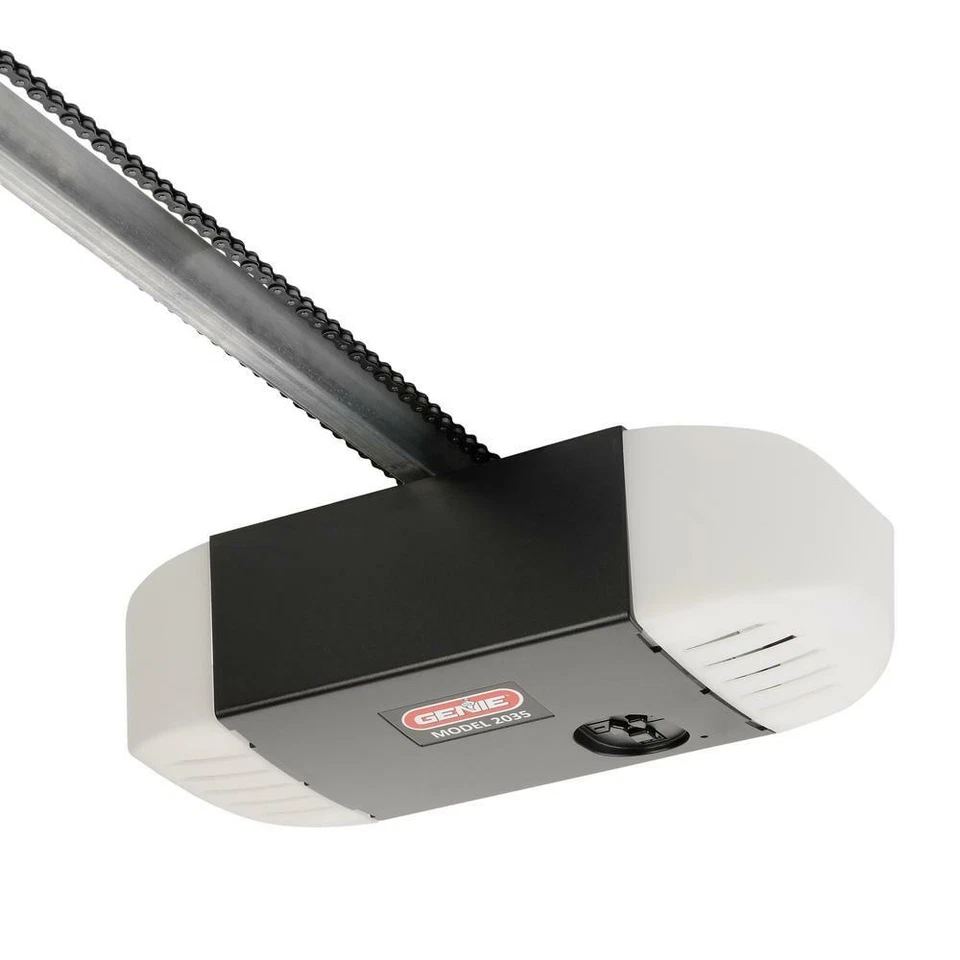 Genie Garage Door Opener Chain Drive 550 1/2 HPc Durable Chain Wireless Keypad - Image 3 of 4