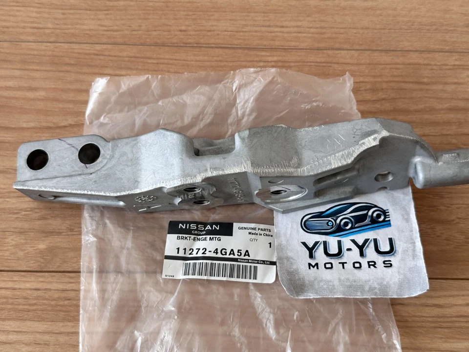 Infiniti Genuine FX35 G37 Q60 Q70 Right Engine Mounting Bracket 11272-4GA5A OEM - Imagem 3 de 4