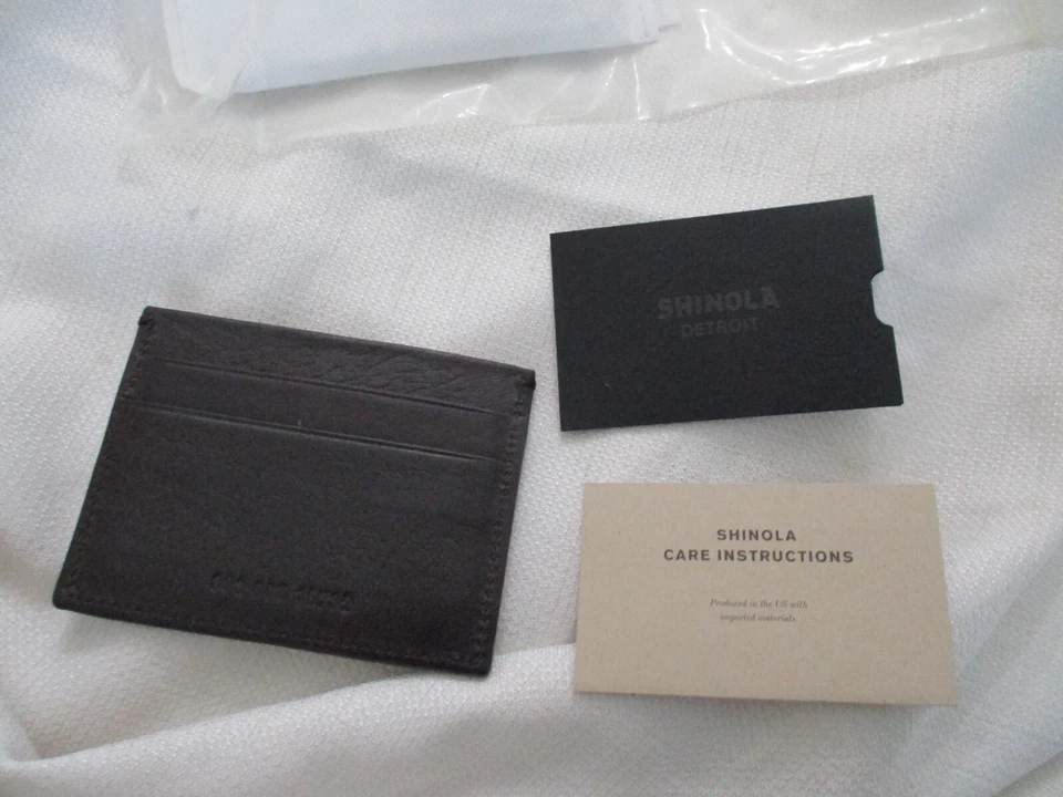 Shinola Detroit Estuche para Tarjetas de Cuero Genuino Cartera de 5 Bolsillos EE. UU. Marrón Oscuro Foto 2 de 3