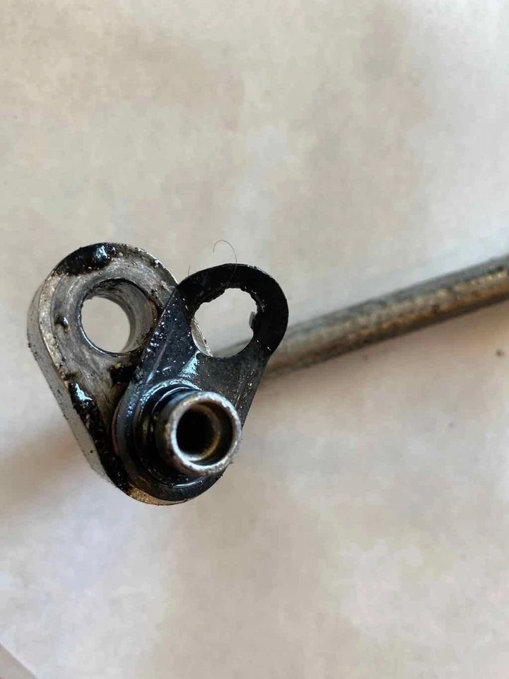 2005 - 2008 DODGE MAGNUM AC A/C Air Conditioner Refrigerant Liquid Hose G - Image 4 of 4