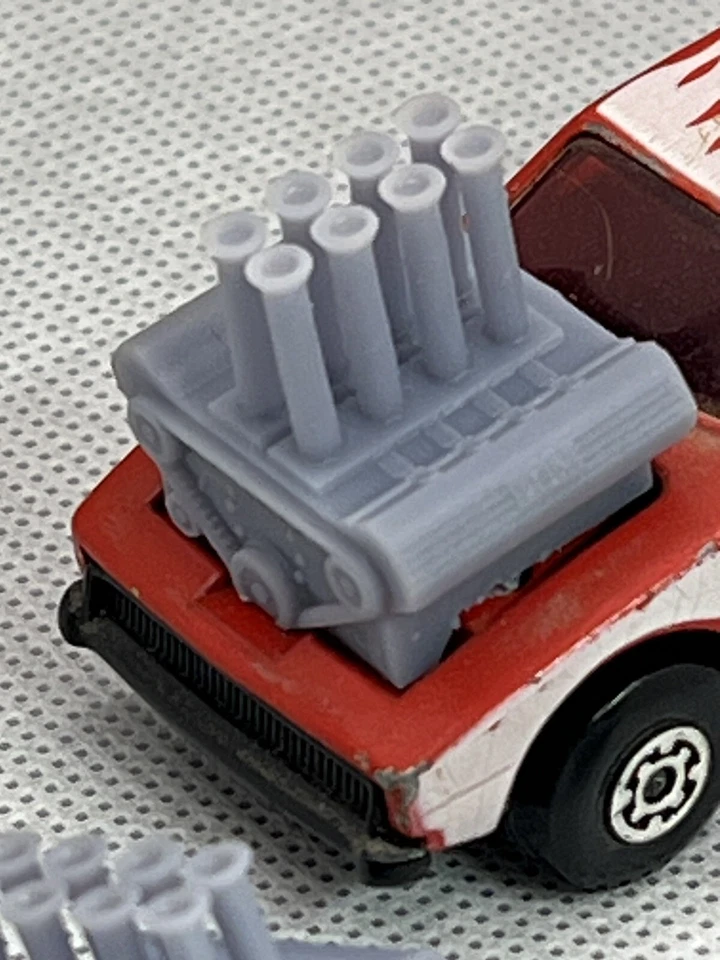 2 engines for Matchbox No 48 Superfast Red Rider Dodge Charger - Image 4 of 4