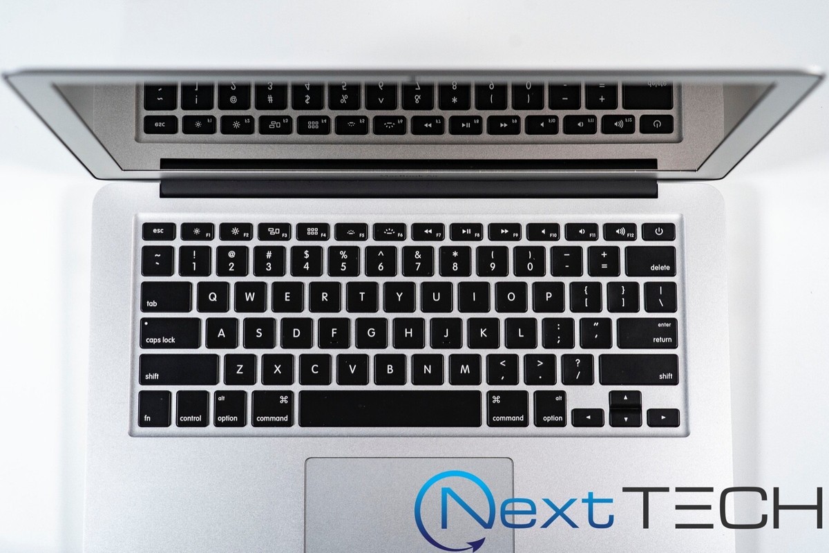 2015 Apple MacBook Air SIlver 13
