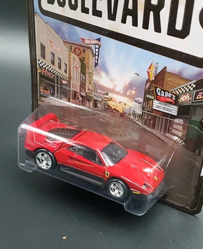 Hot Wheels Boulevard Ferrari F40 Real Riders In Protector