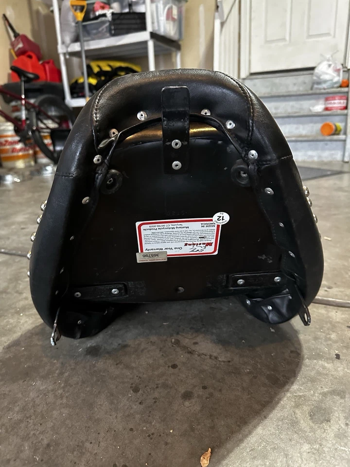 Asiento Mustang con tachuelas Harley Davidson Heritage Soft Tail 2016 Foto 4 de 4