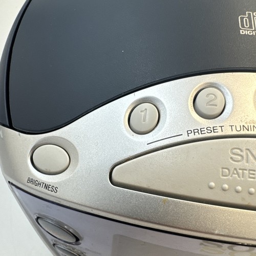 Sony Dream Machine ICF-CD843V AM/FM 4-Band Radio CD Player Alarm Blue Tested - Picture 11 of 19