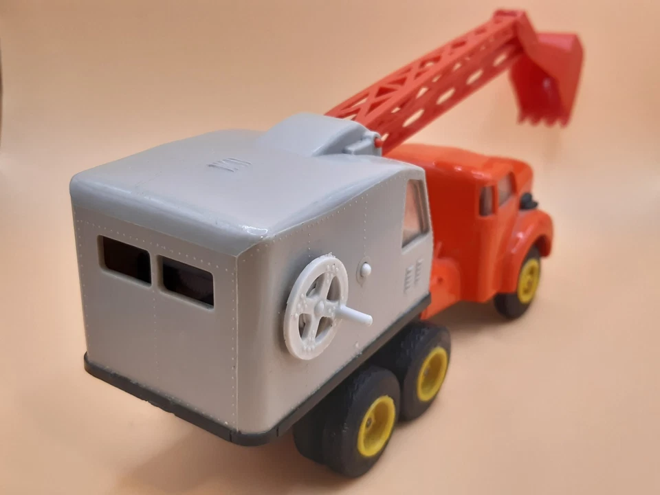 JOUET ANCIEN NOREV CAMION BERLIET PELLE MECANIQUE DANS L'ETAT - Photo 2/4