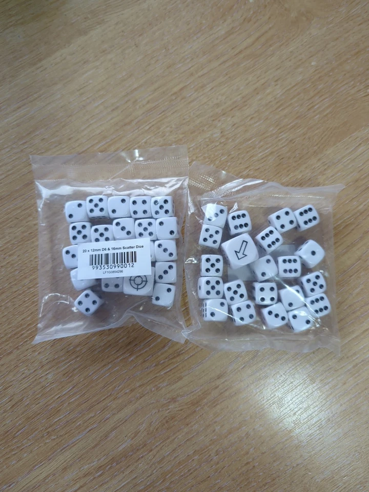 GAMES WORKSHOP 40x Dadi D6 e Scatter - Saturnino - Horus Eresia, Warhammer 40k, Age of Sigmar