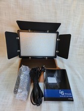 504-piece LED light for photography, model PP300.