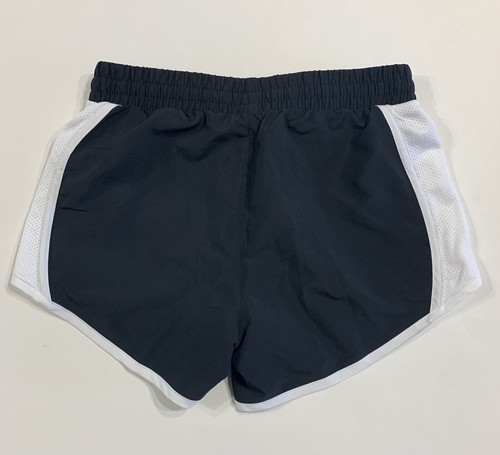 Under Armour Heat Gear girls youth shorts athletic black/white size YSM small. - Picture 8 of 12