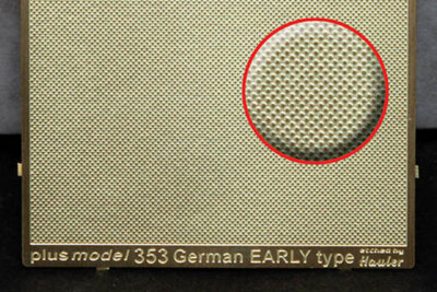MW22 PLUSMODEL 352 ENGRAVED PLATE - GERMAN GRILL ACCESSORIES  1/35