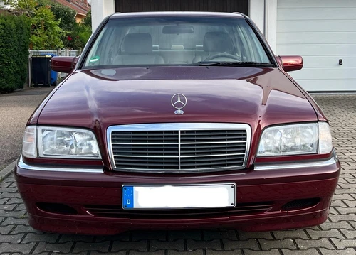 Mercedes Benz C230K Elegance