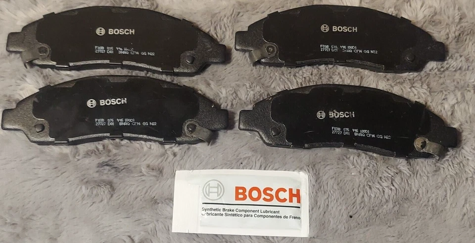 Disc Brake Pad Set-QuietCast Ceramic Brake Pads Bosch BC1039 Chevrolet GMC Isuzu - Image 3 of 4
