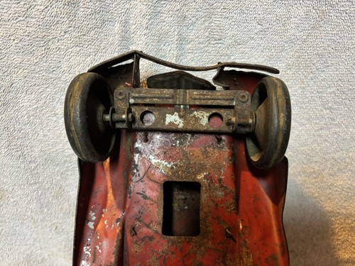 1930's Marx Pressed Steel Windup Red Siren Fire Chief Toy Car 14.5" - Picture 5 of 17