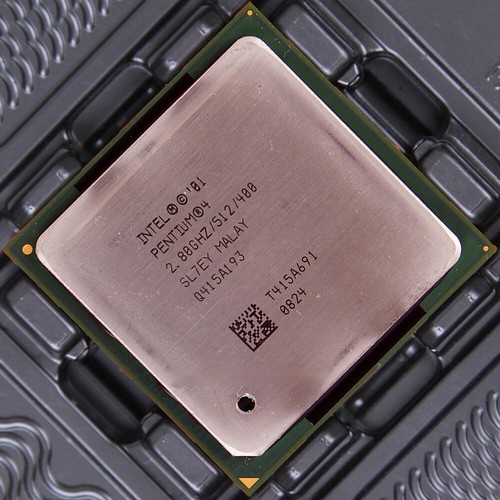 Intel Pentium 4 512K Processor 2.8 GHz RK80532PC072512 Socket 478/N CPU 400MHz - Picture 2 of 4