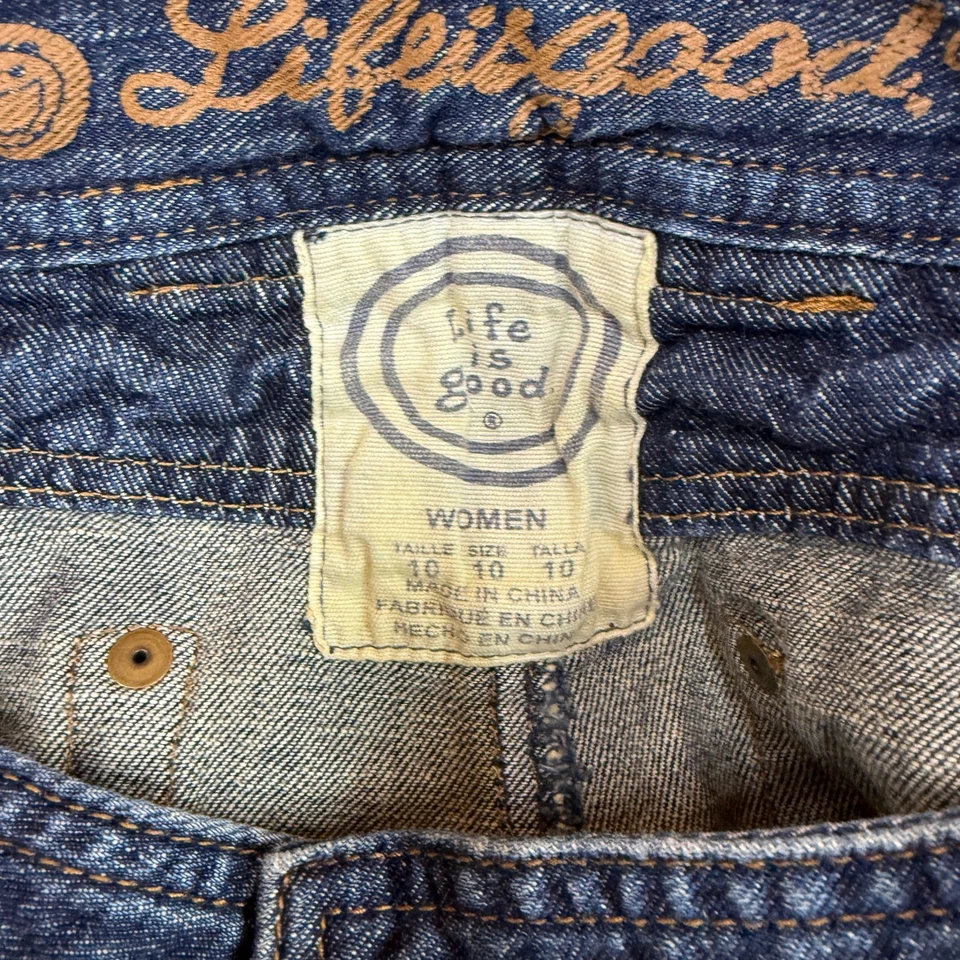 Life Is Good Women's Bermuda Cargo Shorts Size 10 - Image 3 of 4