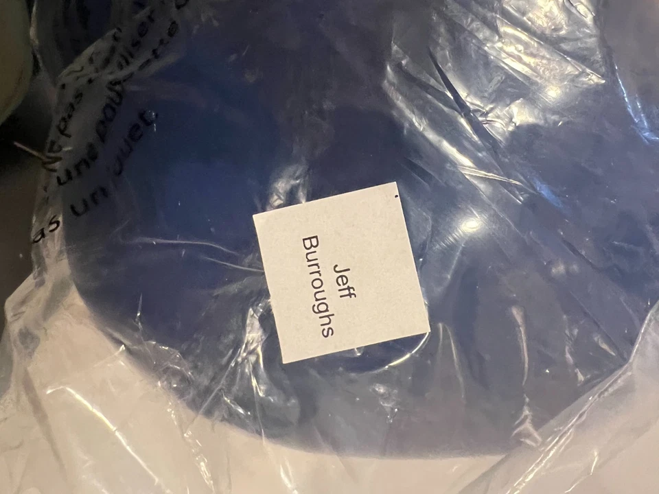 Сувенирная копия шлема ватина с автографом Джеффа Берроуза из Rangers 74 MVP -(SS COA) - Изображение 2 из 3