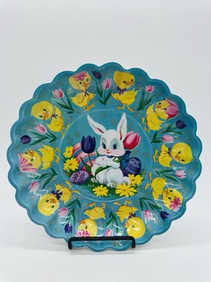 Vintage EASTER Plastic Molded Candy Dish Serving Bowl Plate 9 3/4 Inch
