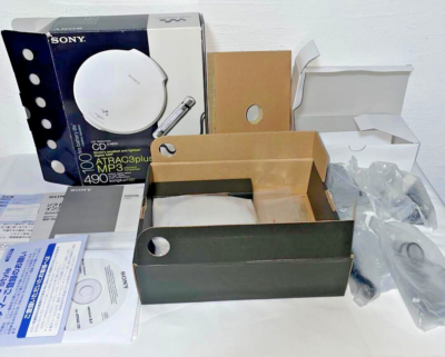 SONY D-NE20 CD Walkman Portable CD Player Tested Pls read