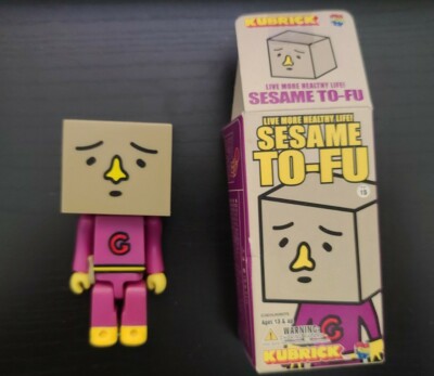 MEDICOM TOY TO-FU シリーズ キューブリック s-l400.jpg