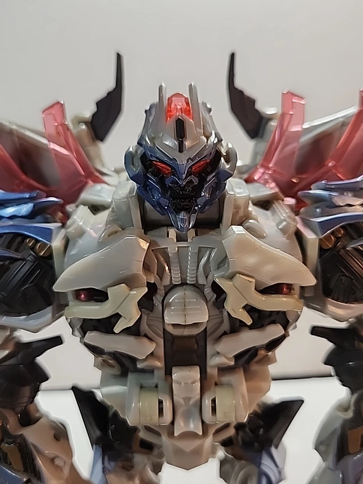 Transformers Megatron Leader Class Premium Decepticon Película 2007 Foto 3 de 4