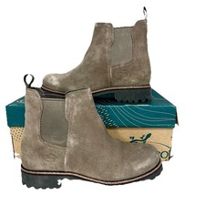 Chaco Women Fields Chelsea Waterproof Boots Leather Size 7 Casual Business