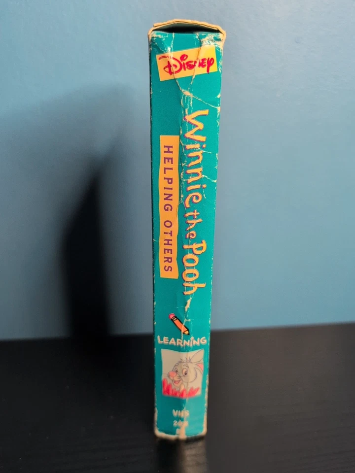 Winnie the Pooh - Pooh Learning - Helping Others (VHS, 1994) - Image 2 of 4