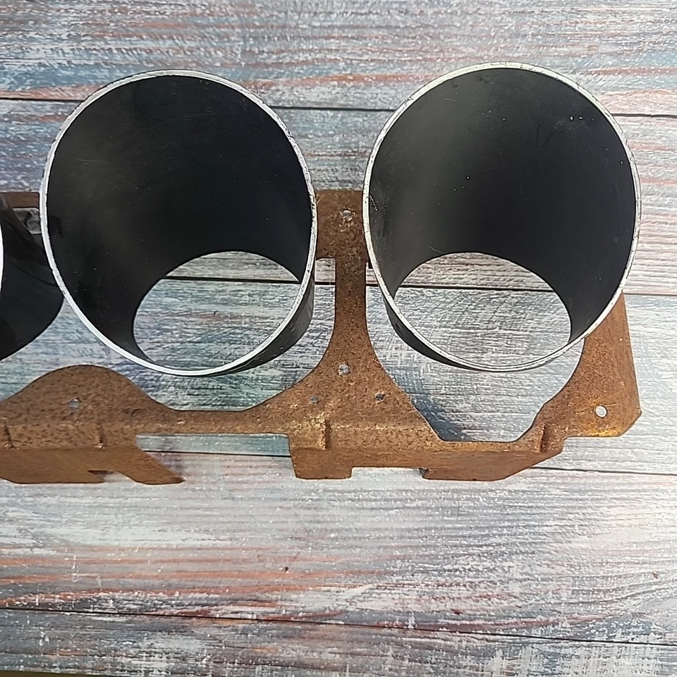 Cuadro de instrumentos Pontiac 1969-1972 Grand Prix bisel y soporte OEM usado Foto 2 de 4