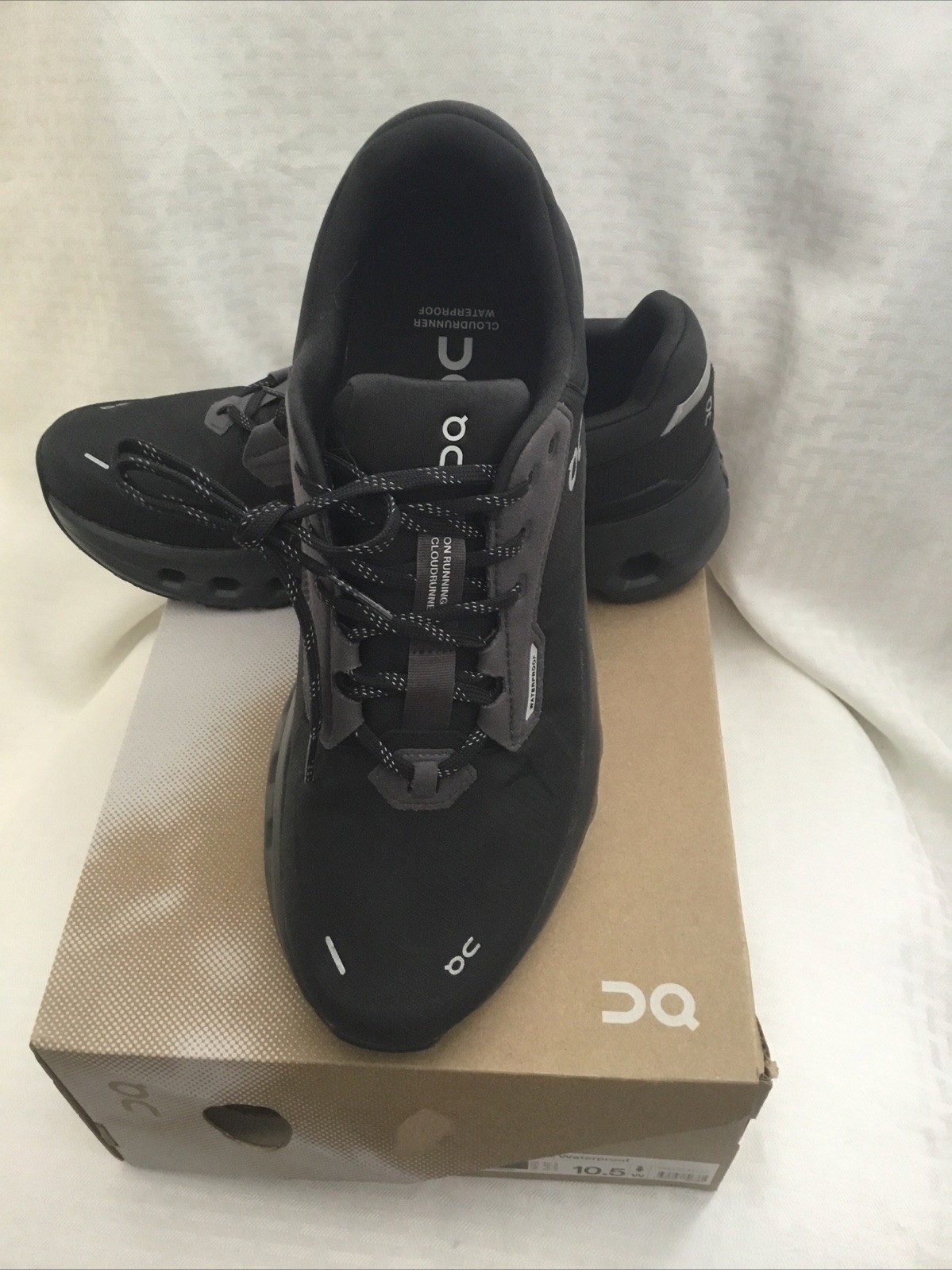 On Cloudrunner 2 Waterproof Woman’s Size 10.5 Running Walking Sneakers image 5