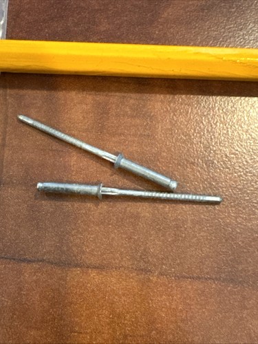 CCR264CS3-6 (100 ea.) Cherry Aircraft Rivets New. T202 BB17 - Picture 4 of 5