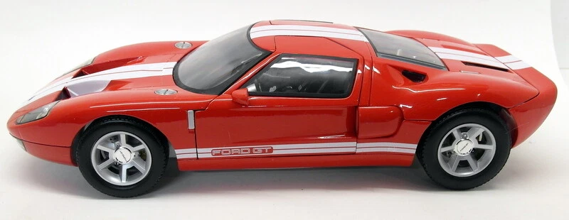 Motormax 1/12 Scale Diecast 73001 - Ford GT Concept Red White Stripes - Image 3 of 4