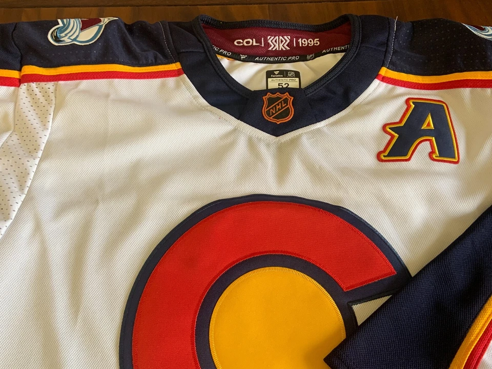 !!! Camiseta para hombre Colorado Avalanche Makar #8 nueva Foto 4 de 4