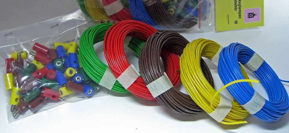 KEINE ANGABE Set connettori/manicotti/cavi modellismo ferroviario ad esempio per impianto Märklin #D