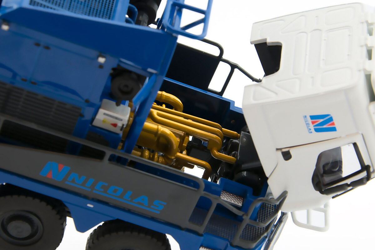 Nicolas Tractomas 4-Axle Truck - Tii Group - IMC 1:50 Scale Model