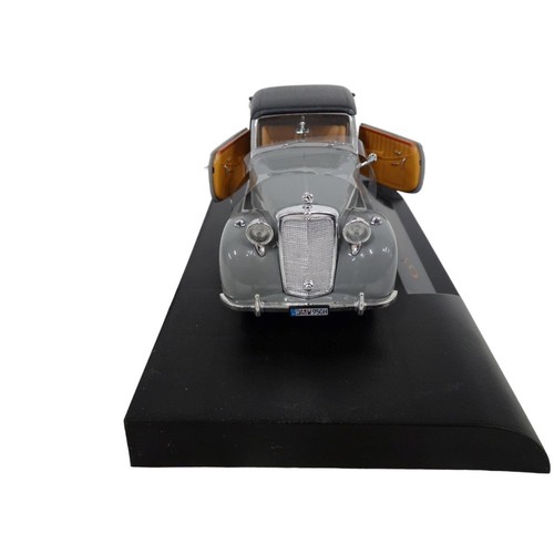 1950 Mercedes Benz 170S 1:32 Signature Models Gray #32375 NIB Diecast Car - Picture 7 of 14