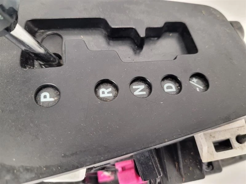 2014 CHRYSLER 200 Automatic Transmission Shift Shifter Gear Assm 05273244AL Foto 3 de 4