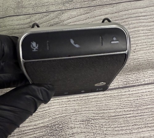 Motorola Roadster TZ700 sans fil Bluetooth double microphone haut-parleur de voiture - Photo 2 sur 7