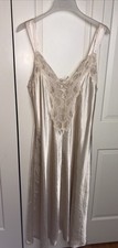 VTG Victoria  s Secret Full Length Liquid Satin Night Gown Ivory Lace Deep V's L