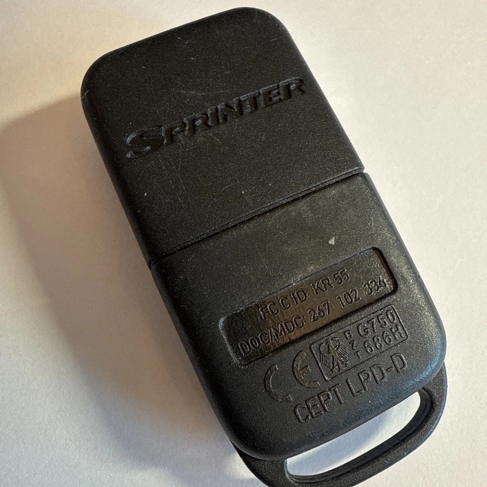 ORIGINAL MERCEDES BENZ DODGE SPRINTER 07-18 OEM LLAVE ABATIBLE MENOS MANDO A DISTANCIA KR 55 Foto 2 de 4