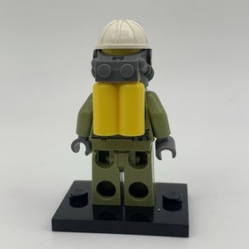Lego Town City Mini Figure Volcano Explorer Male (2016) 60122 60125 CTY0686