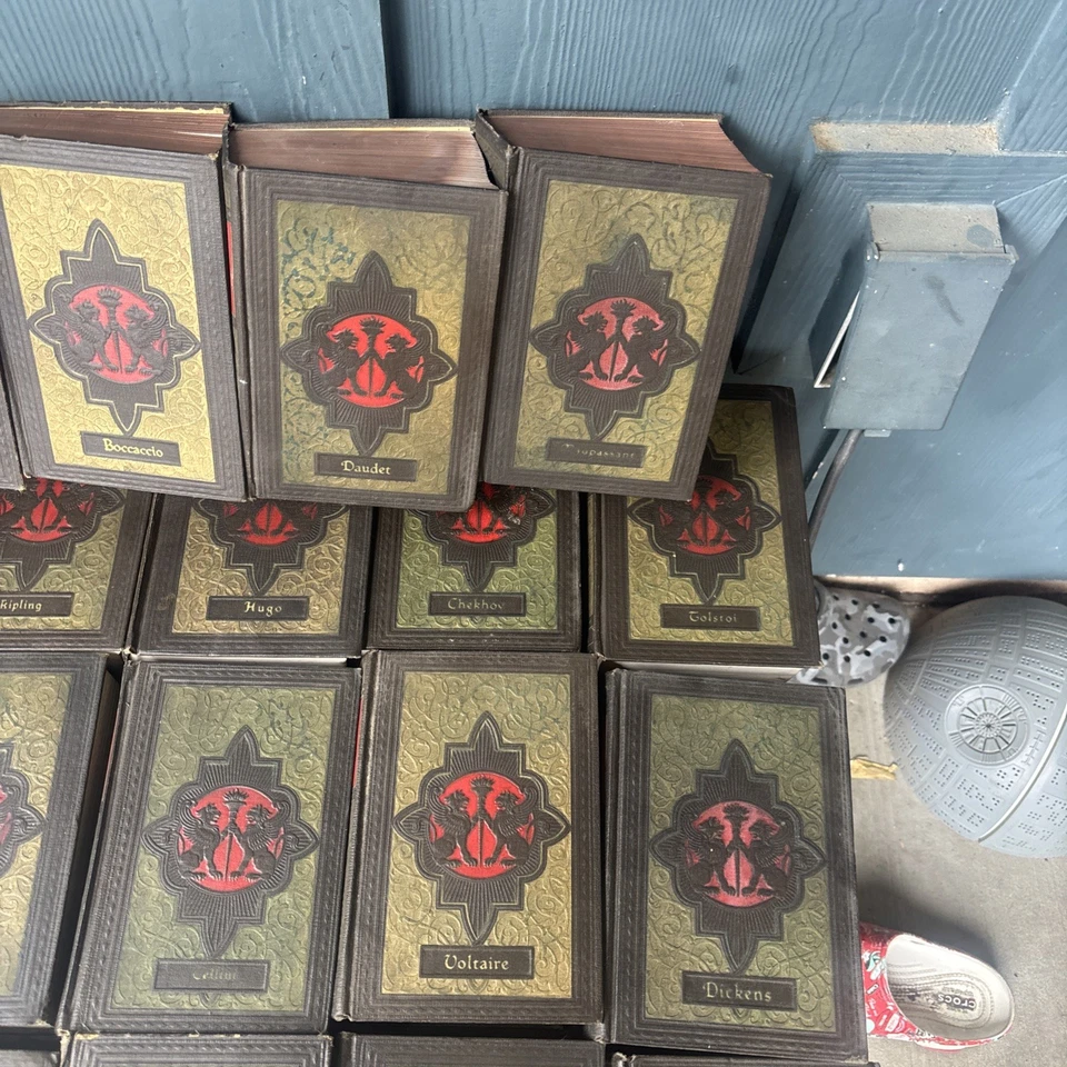 Collected Works Walter Black 1927-1929 of Wilde Voltaire Duma Hugo Zola Set 24 - Image 4 of 4