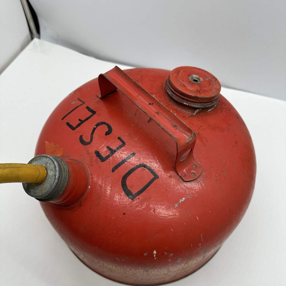 Vintage STIHL Chainsaw Gas Can Red Metal 2.5 Gallon Farmhouse Decor