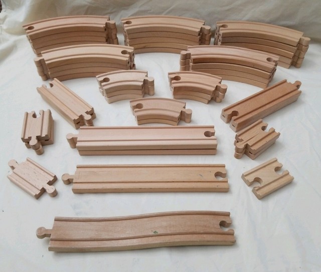 Lot of 45 Wooden Train Tracks straight tracks curved tracks different