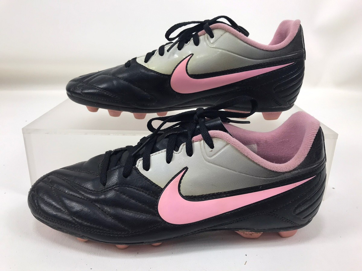 Nike Soccer Cleats Athletic Shoes Black Pink Gray 442072-061