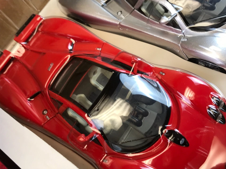 4- pack NEW IN BOX Diecast Motormax PAGANI ZONDA C12 RED/SILVER/YELLOW/BLUE 1:24 - Image 4 of 4