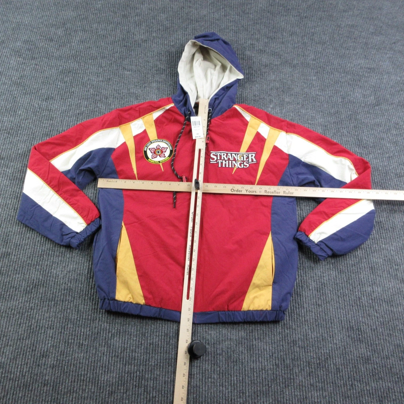 Stranger Things Jacket Mens S Red BoxLunch Windbreaker Hooded Lined Zip NWT image 6