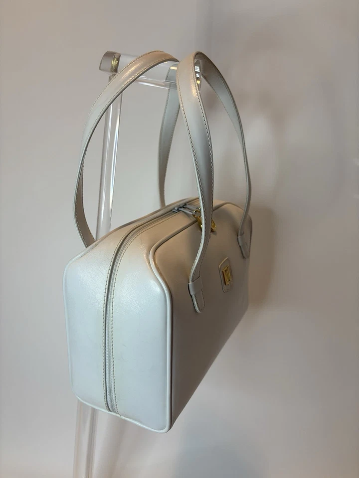 Celine White Vintage Handbag AUTHENTIC - Image 3 of 4