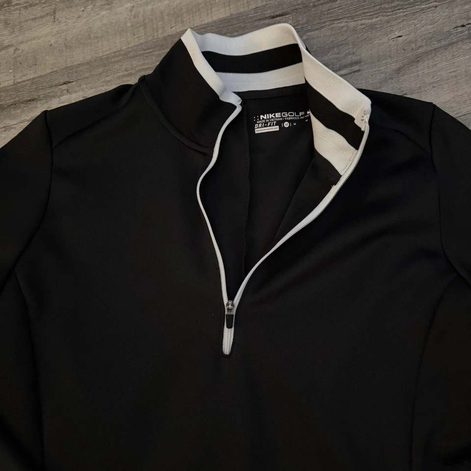 Pullover Nike Golf Dri Fit 1/2 Cremallera Para Mujer Talla Mediana Negro Blanco 1/4 Cremallera Foto 3 de 4