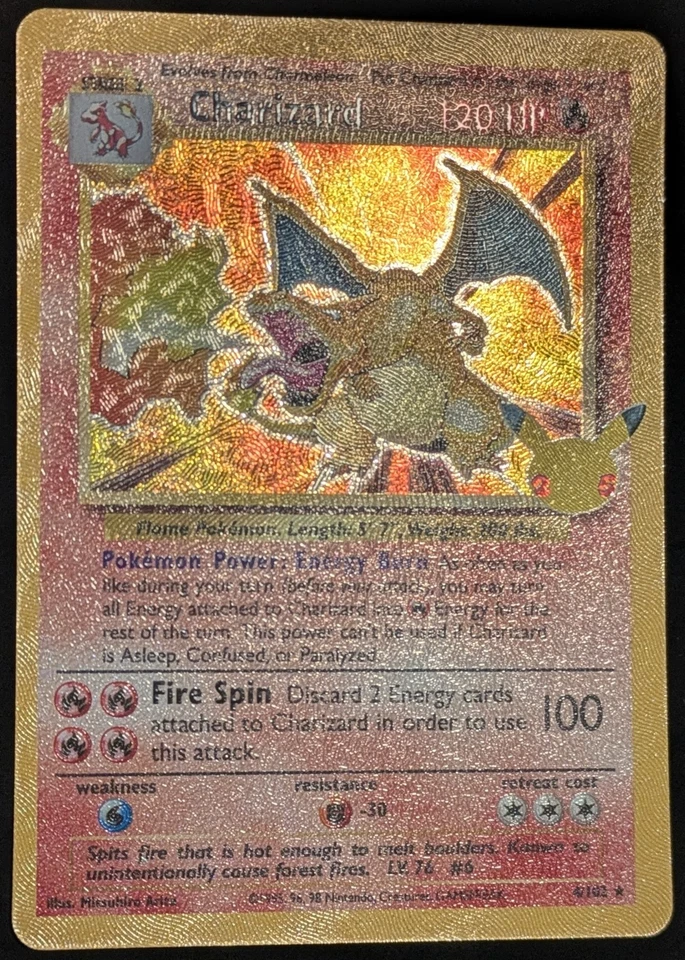 Charizard 4/102 SWSH: Celebrations Classic Collection - NM - Image 2 of 4