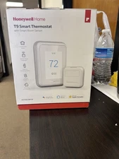 Honeywell Home T9 Wi-Fi Smart Thermostat with RoomSmart Sensor - White
